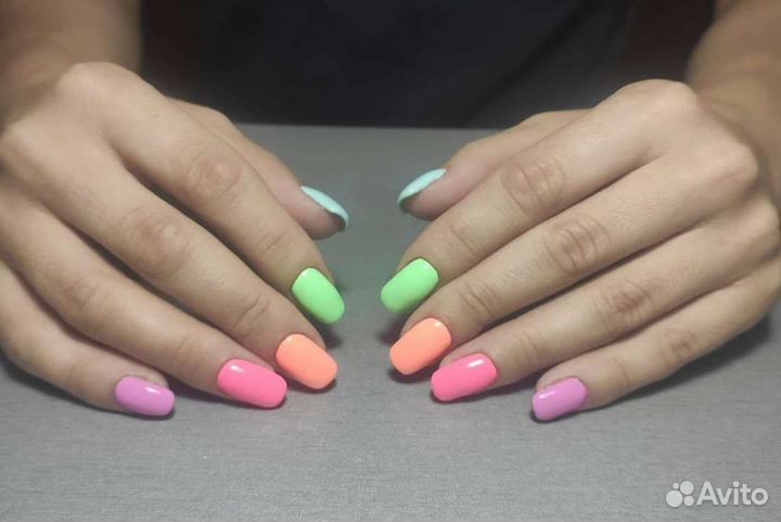 Маникюр и педикюр