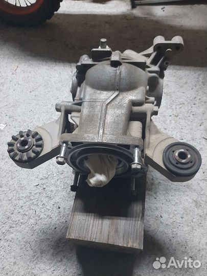 Редуктор задний Mitsubishi outlander 3