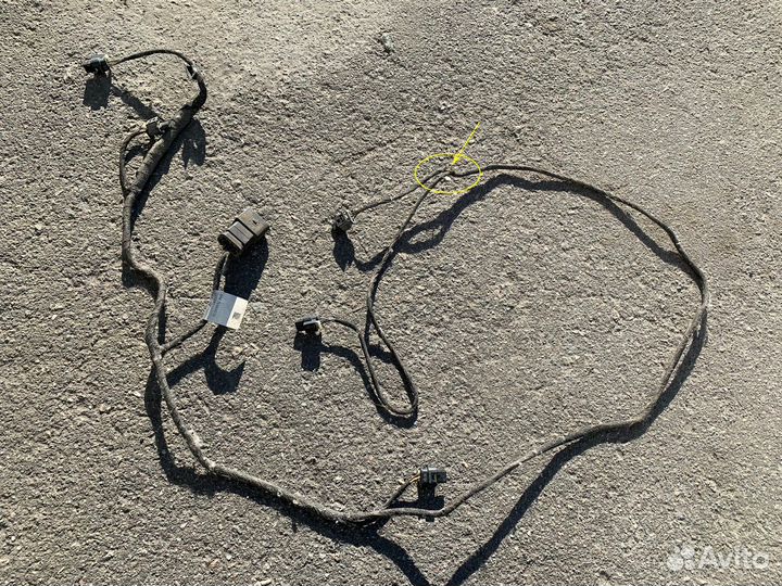 Проводка бампера задняя V-Class W447 (с дефектом)