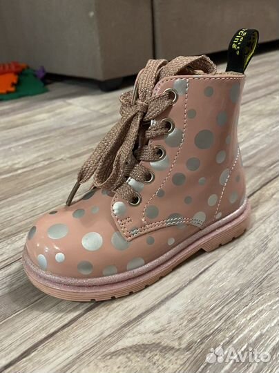 Ботинки детские 23 размер
