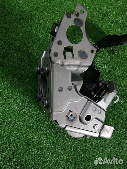 Педаль тормоза Nissan Teana PJ32 VQ35DE 2009