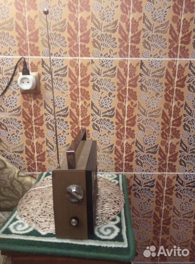 Радио приёмник вэф-202