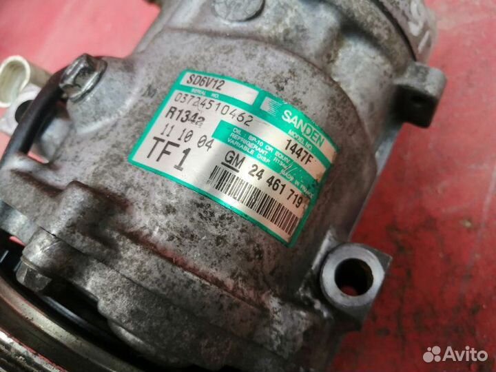 Компрессор кондиционера Opel Corsa C F68 Z14XEP