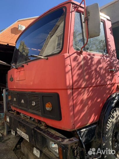 Продаю маз самосвал