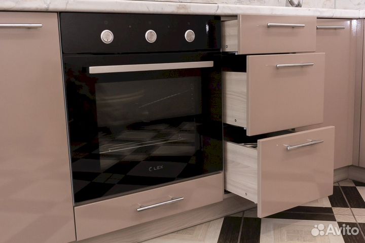 Кухни на заказ под ключ