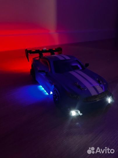 Машинка для дрифта GTR на пульте управления