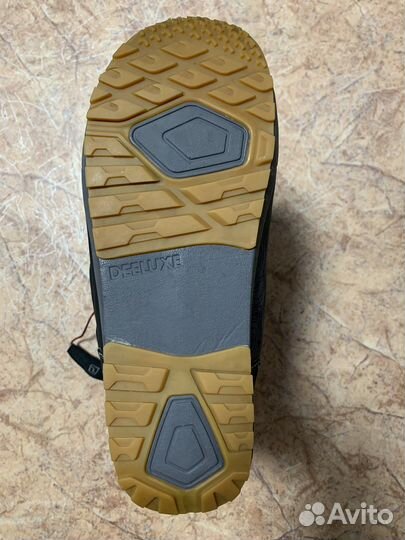 Сноубордические ботинки deeluxe 42.5