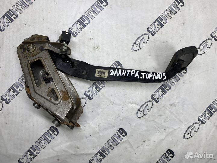 Педаль тормоза Hyundai Elantra G4