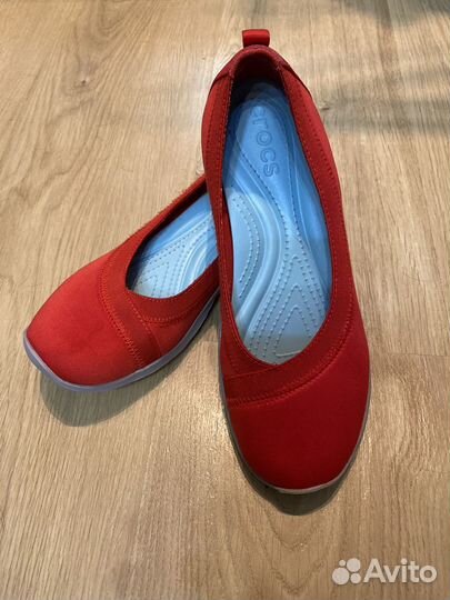 Балетки Crocs