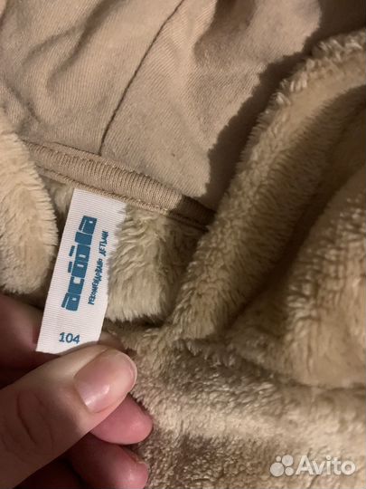 Теплая кофта для девочки