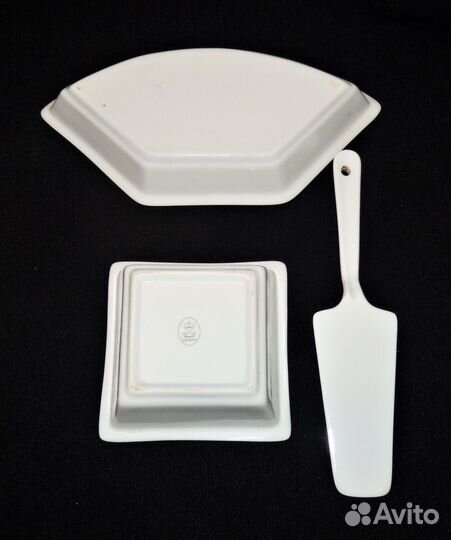 Набор фарфоровых салатников с лопаткой Германия