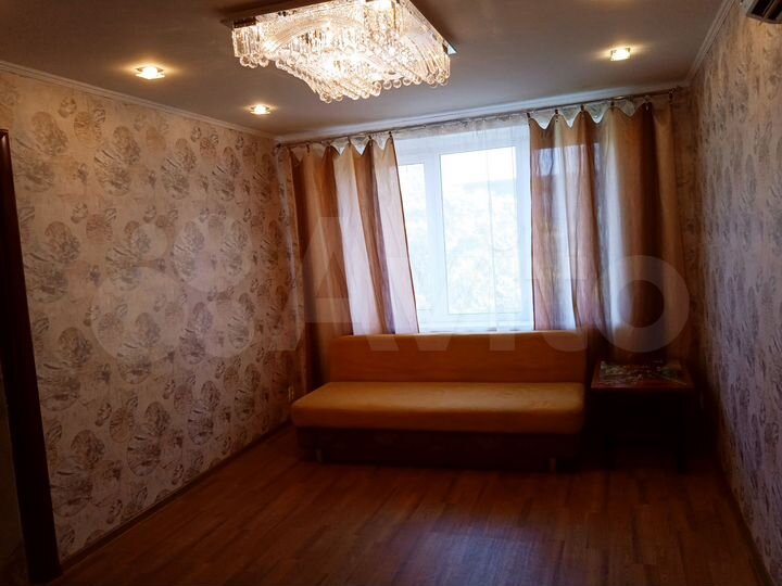 3-к. квартира, 60 м², 5/5 эт.