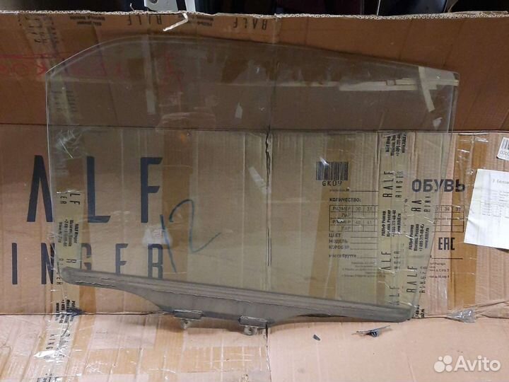 Стекло задней левой правой двери Mitsubishi lancer