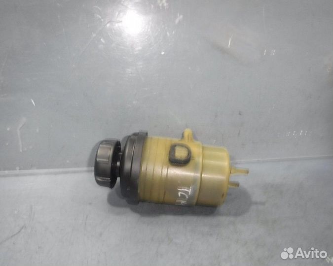 Hyundai Santa Fe CM Бачок гидроусилителя