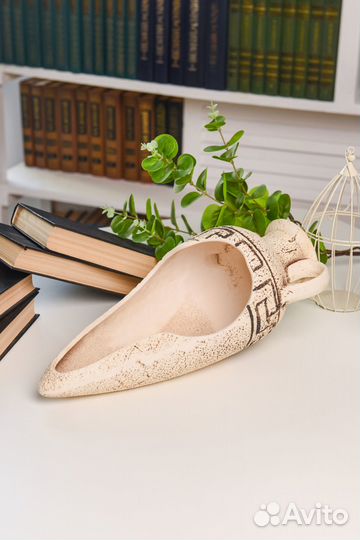 Ваза античная амфора