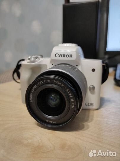 Фотоаппарат Canon EOS M50 15-45mm