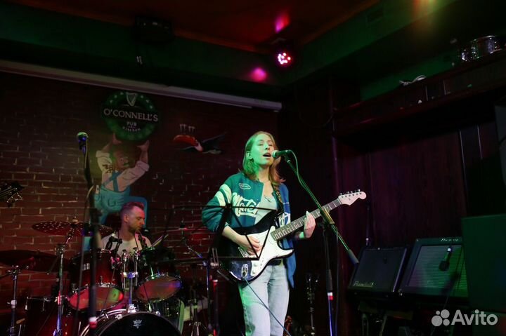 Уроки гитары. Нам доверяют даже звезды