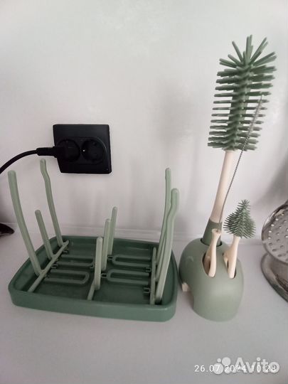 Подставка и ершики для бутылочек бесплатно