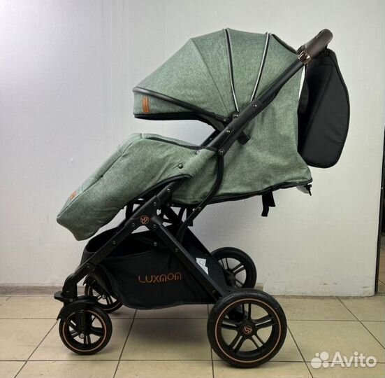 Коляска прогулочная Новая вездеход (олива)