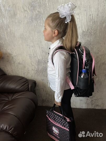Рюкзак портфель новый для девочки hello kitty