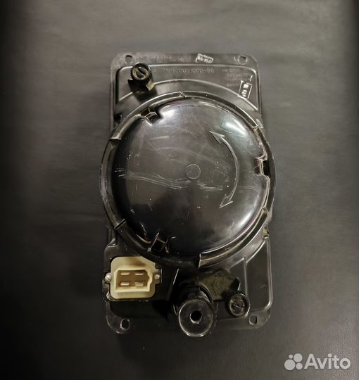 Фара Волга 3102