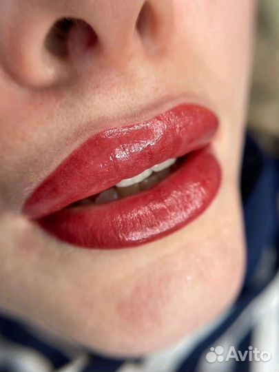 Модель на перманентный макияж бровей/губ/век