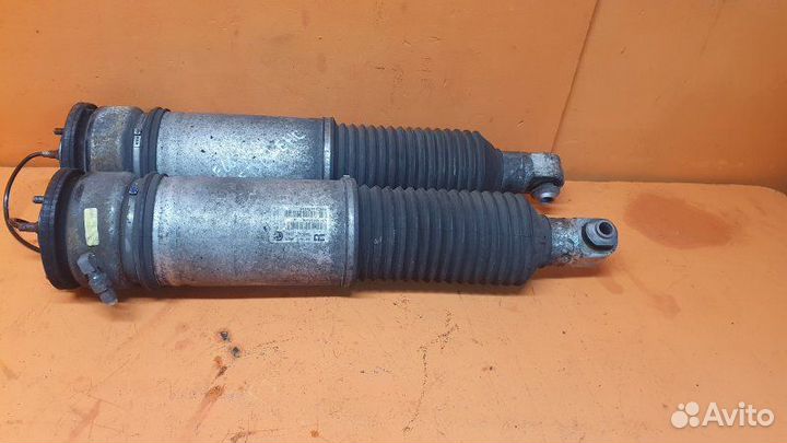 Стойка амортизатора задняя Bmw 7 Series E65