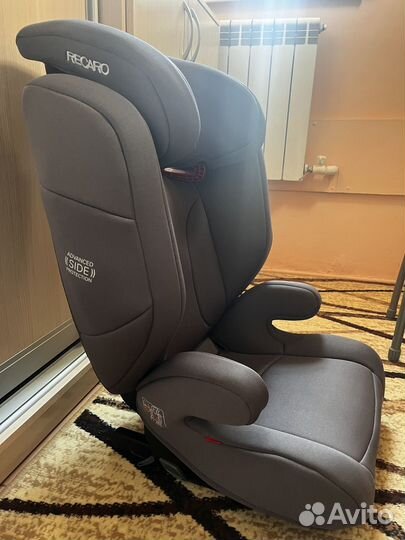 Автокресло Recaro Monza Nova Evo 15-36кг (3-12лет)