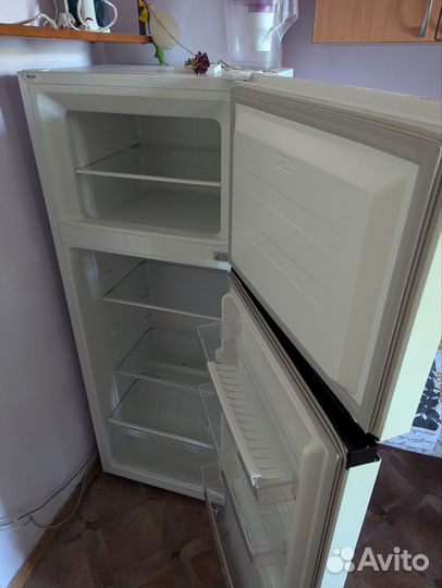 Холодильник Kraft KF-DF340W