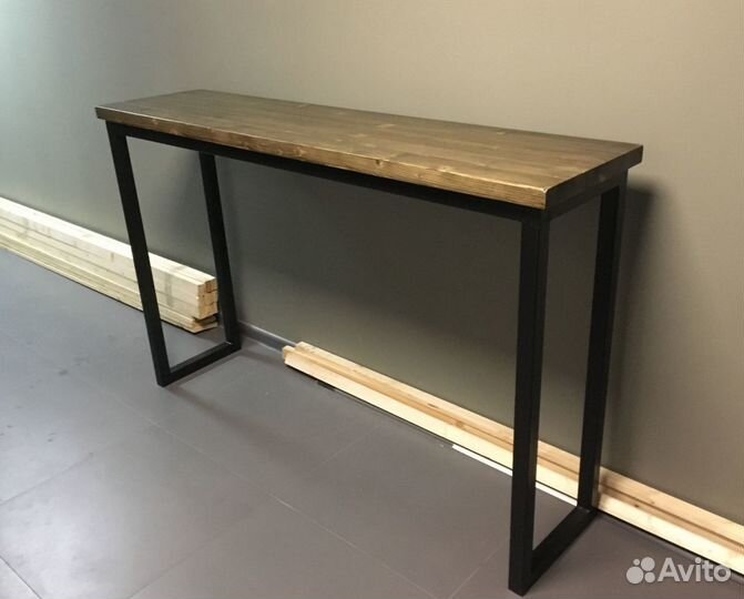 Консольный столик в стиле лофт