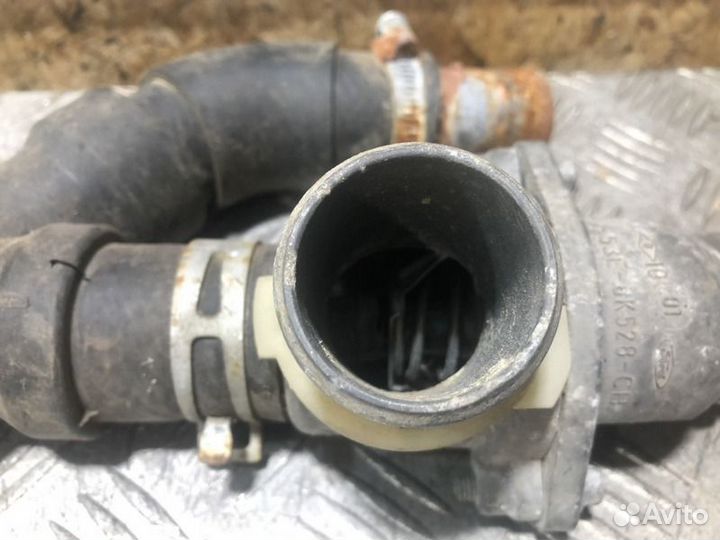 Корпус термостата Ford Mondeo 2000-2007