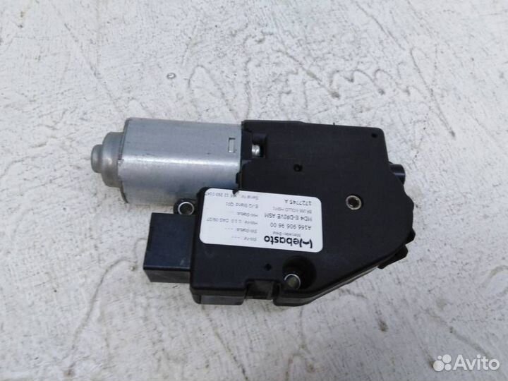 Моторчик люка Мерседес