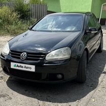 Volkswagen Golf 1.4 MT, 2003, 293 000 км, с пробегом, цена 525 000 руб.