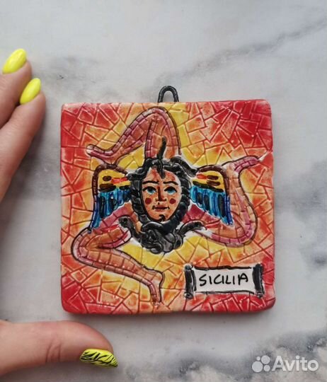 Сувенир из Сицилии. Керамическая плитка Mazara