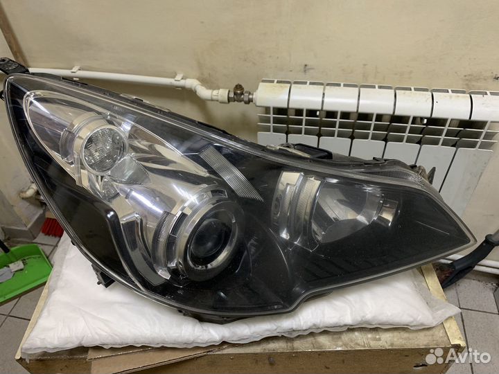 Фара правая Ксенон