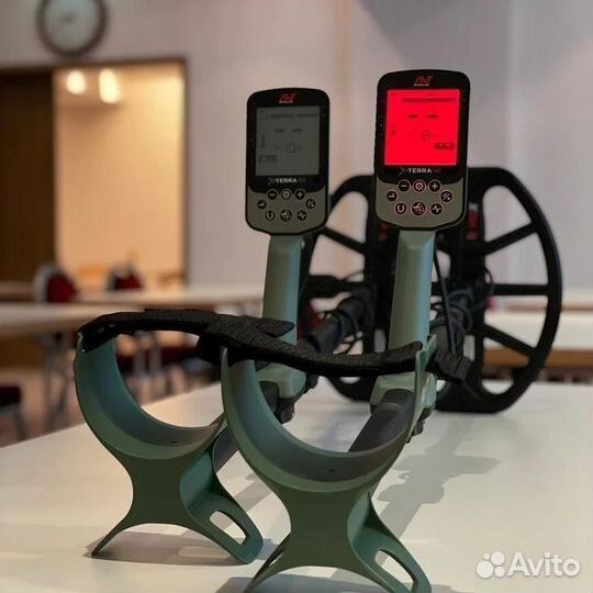 Металлоискатель Minelab X-Terra Pro