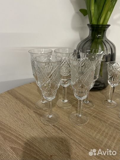 Фужеры и рюмки хрустальные