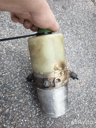 Насос гидро-электро усилителя руля Шкода