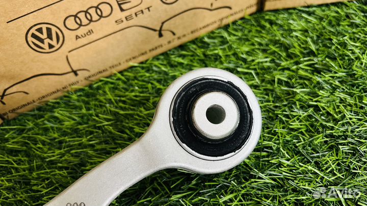 Рычаг Audi a4/a6/a8/VW Passat b5 верх l кривой