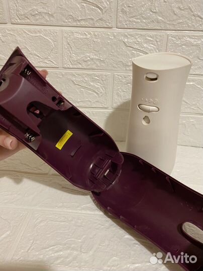 Диспенсер для освежителя воздуха airwick