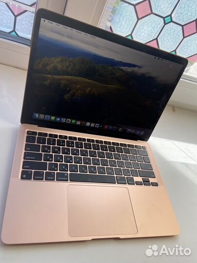 Macbook Air 13(2020), 8/256, GPU 7-core