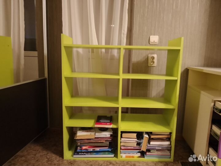 Письменный стол для школьника бу