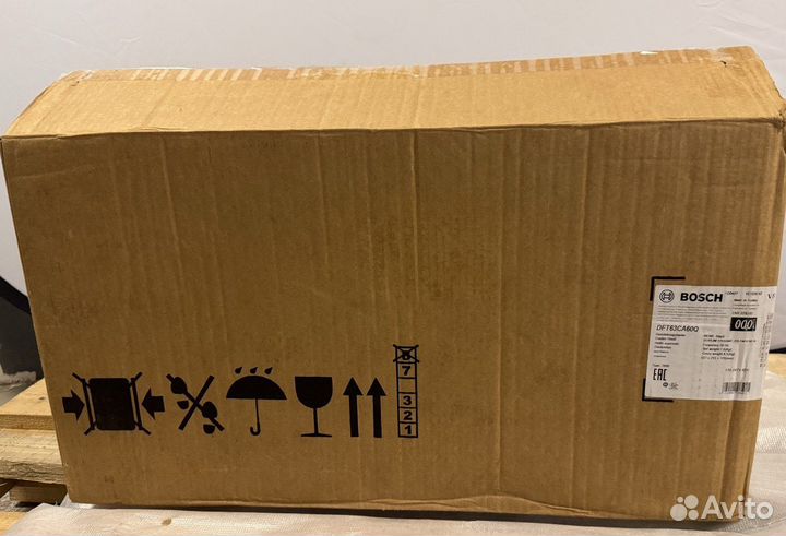 Встраиваемая вытяжка Bosch DFT63CA60Q