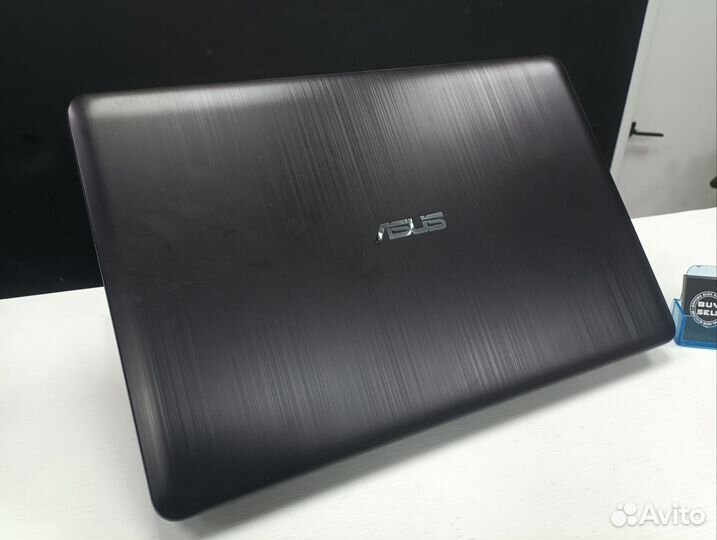 Ноутбук asus R540UB