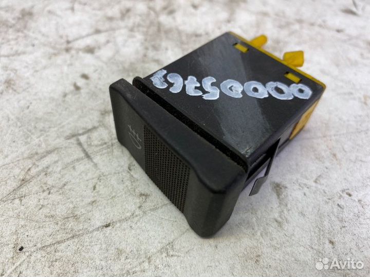 Кнопка противотуманки Audi 80/90 B3 1986-1991