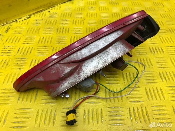 Фонарь задний левый Peugeot 607 ES9J4S 2002