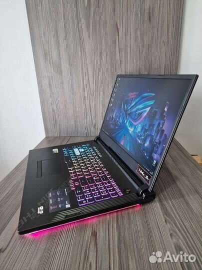 Наикрутейший Asus ROG Strix