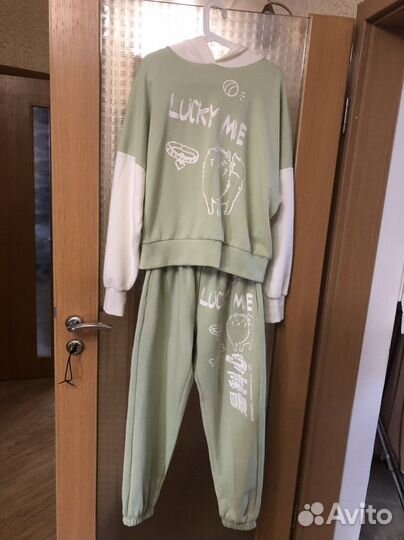 Костюм спортивный на рост 164