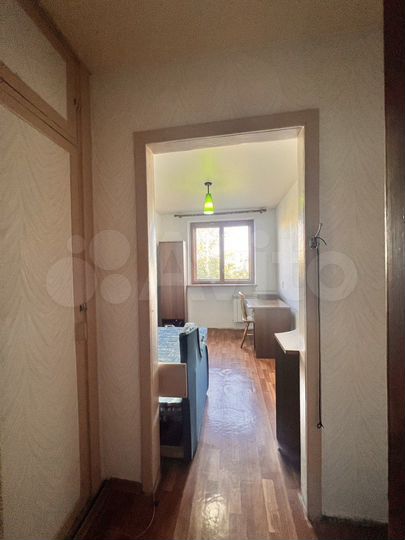 Комната 10 м² в 5-к., 3/5 эт.