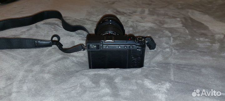 Panasonic GX80 + Olympus 12-40 f2.8